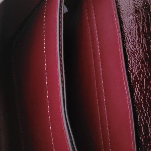 Guess Bag - Picture 8 of 10